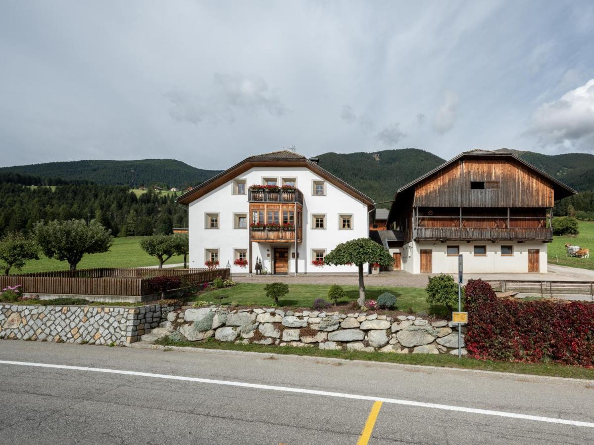 Вилла Loefflerhof Монгуэльфо Экстерьер фото